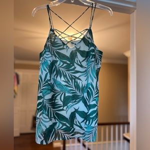 Tropical tank shirt Medium